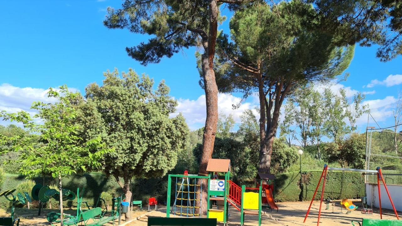 Apartamento Mirador Valdeiglesias Pelayos de la Presa Buitenkant foto